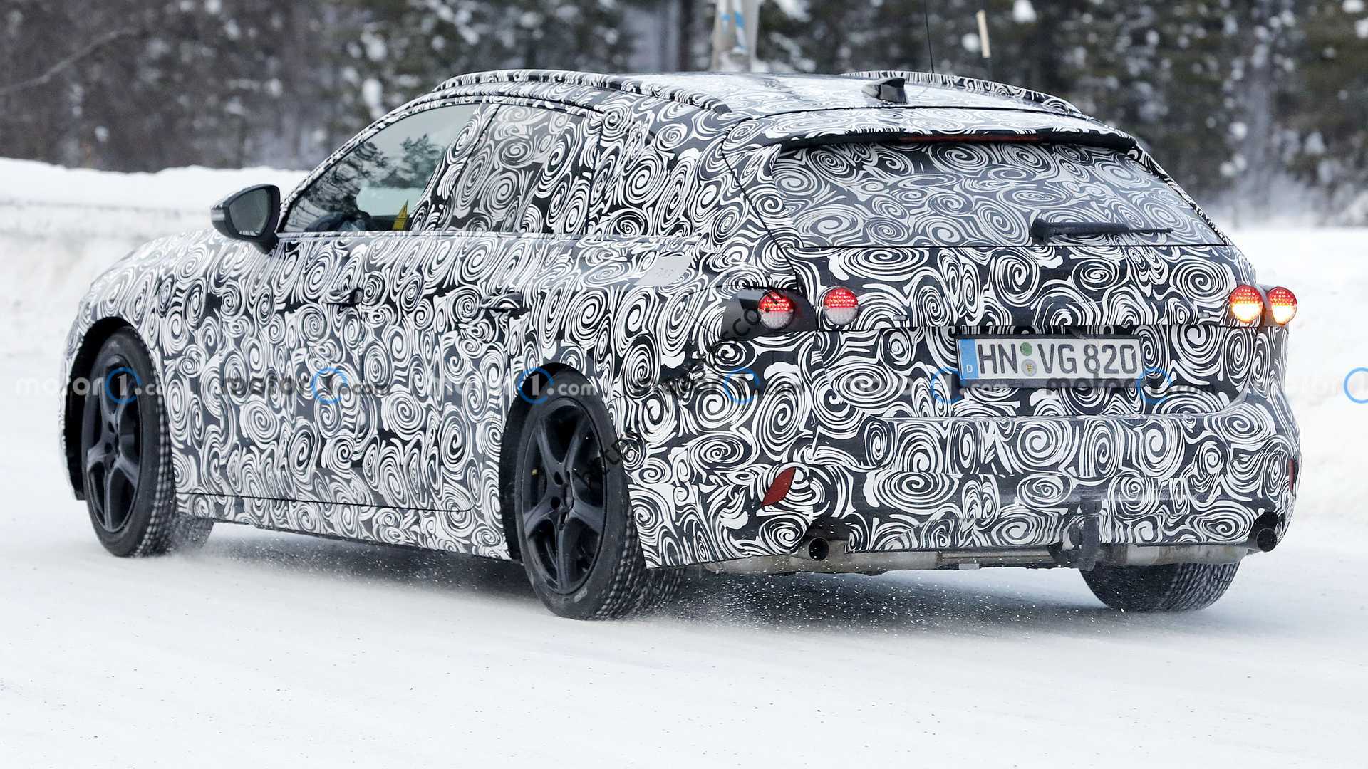 (تصویر) Audi A4 Avant 2023 لو رفت!