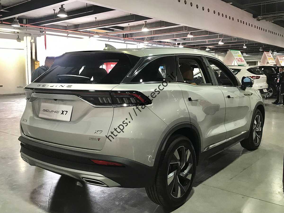شاسی بلند چینی با X5 و X7;  آپشن های جدید در بازار ایران