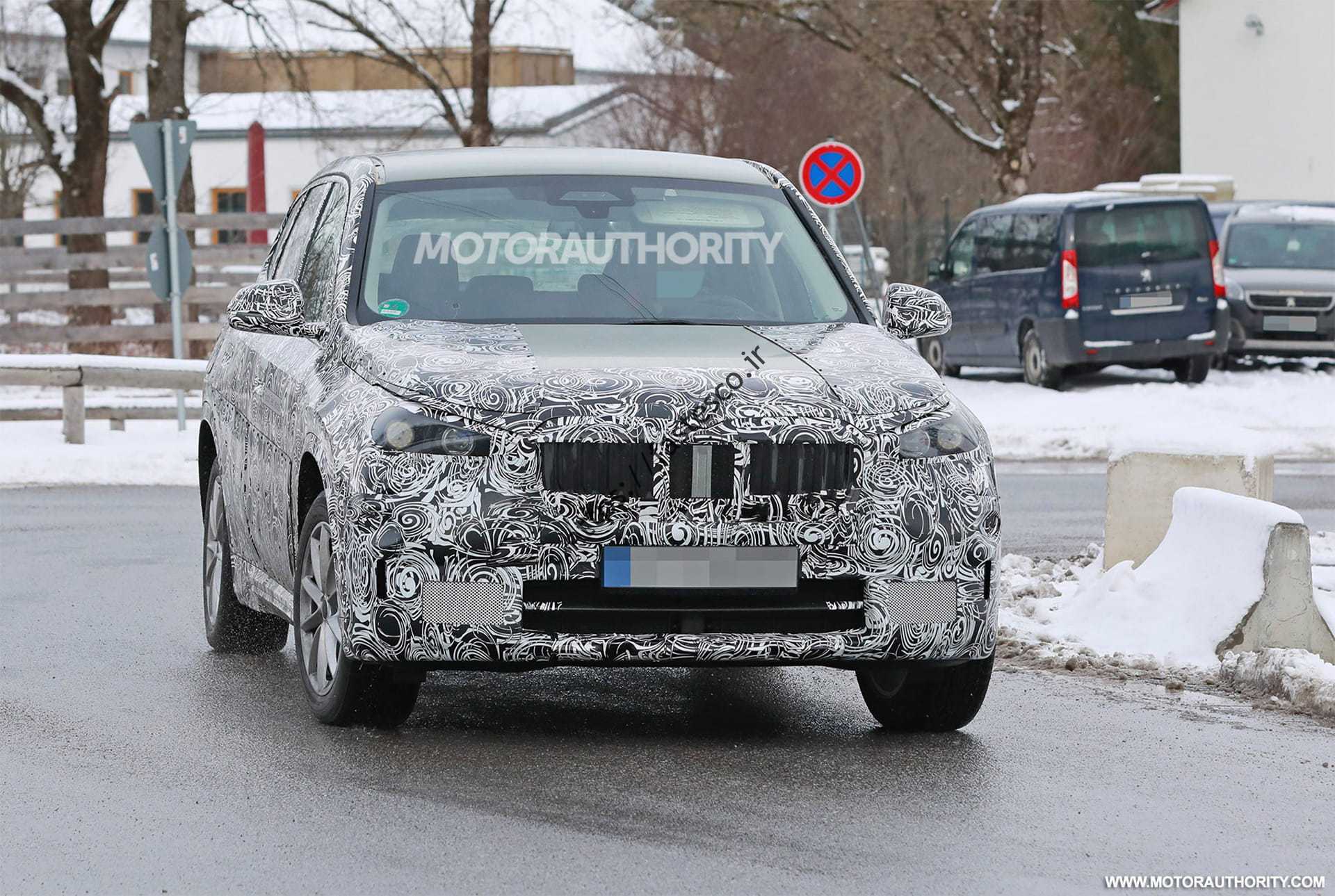 کراس اوور تمام الکتریکی BMW ix1 در سال 2023